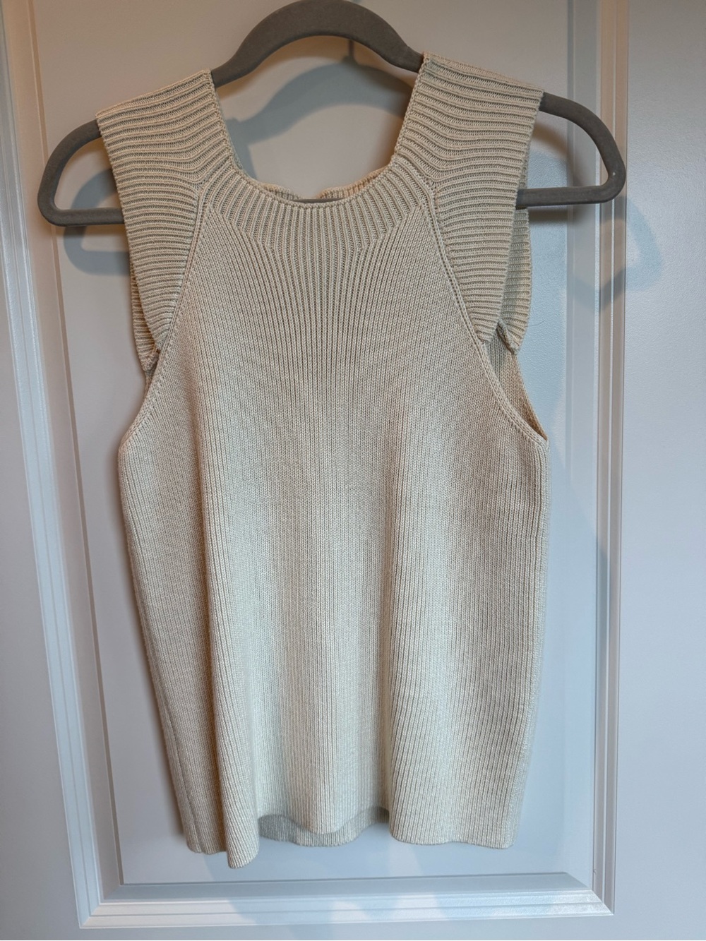 Club Monaco Cream Ribbed Knit Tank